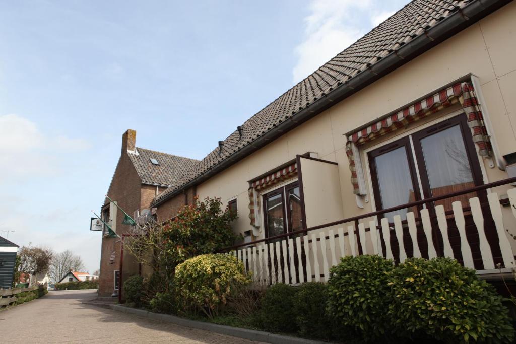 Hotel Restaurant De Hoogt Maasdam Exteriér fotografie